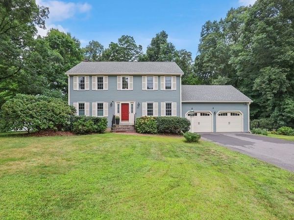 82 Achilles Way, North Attleboro, MA 02760