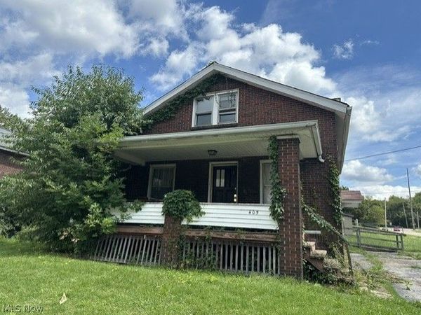 405 Drake Avenue , Youngstown, OH 44505