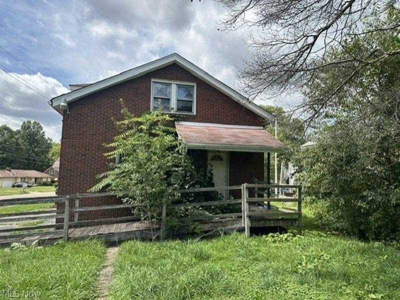 405 Drake Avenue , Youngstown, OH 44505 Photo 2