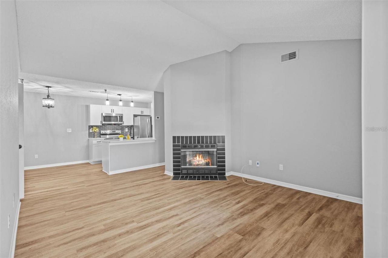 10265 Gandy Boulevard N, Unit 1406, Saint Petersburg, FL 33702 Photo