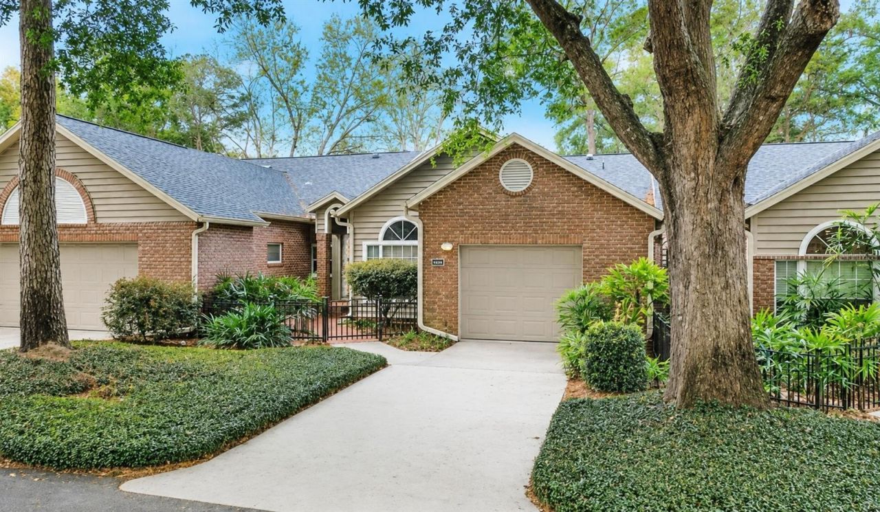 3882 NW 25th Circle , Gainesville, FL 32606 Main Photo