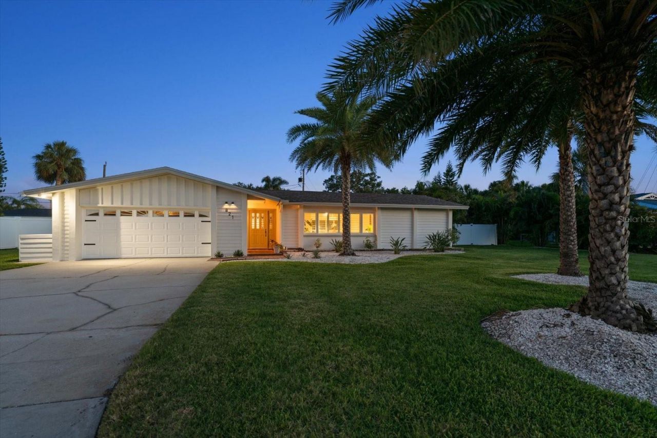 821 Jacaranda Drive, Largo, FL 33770 Photo