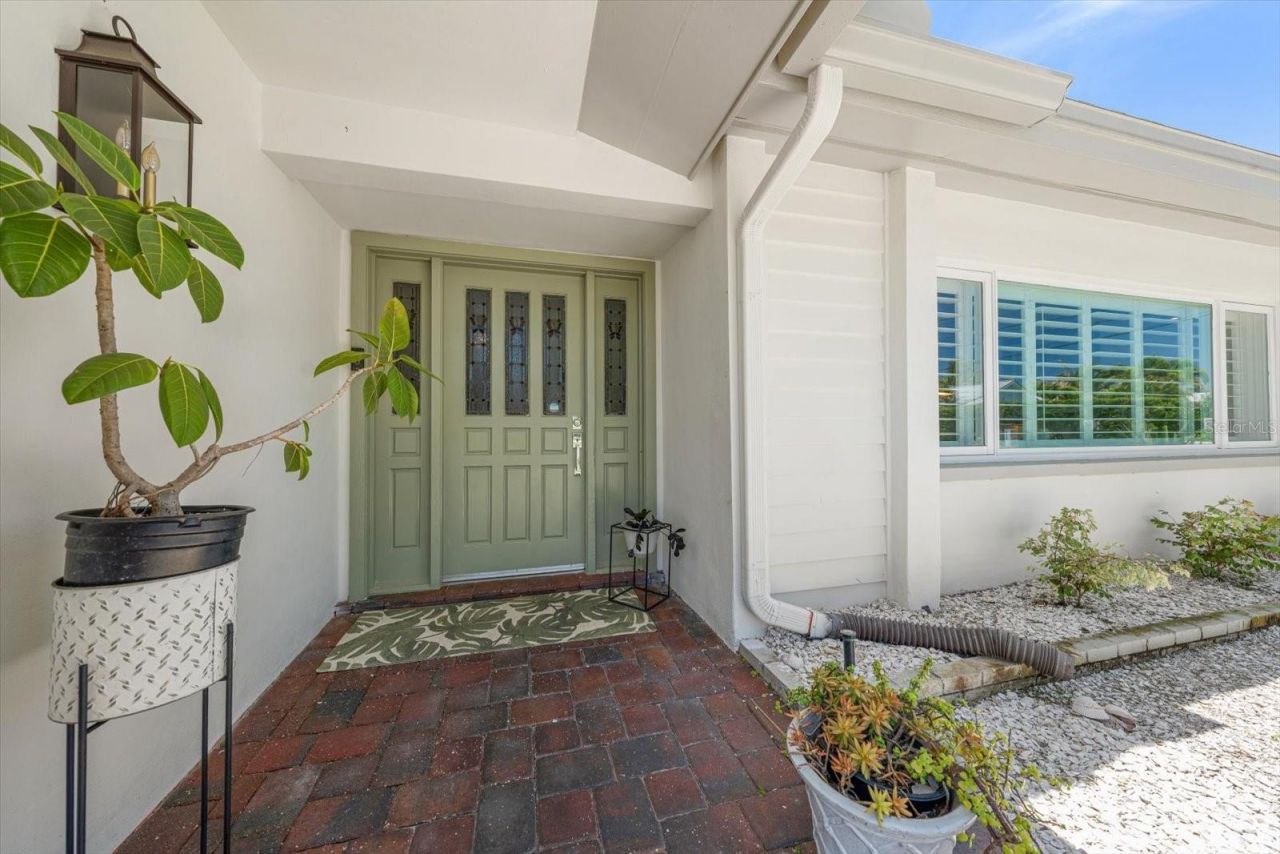 821 Jacaranda Drive, Largo, FL 33770 Photo