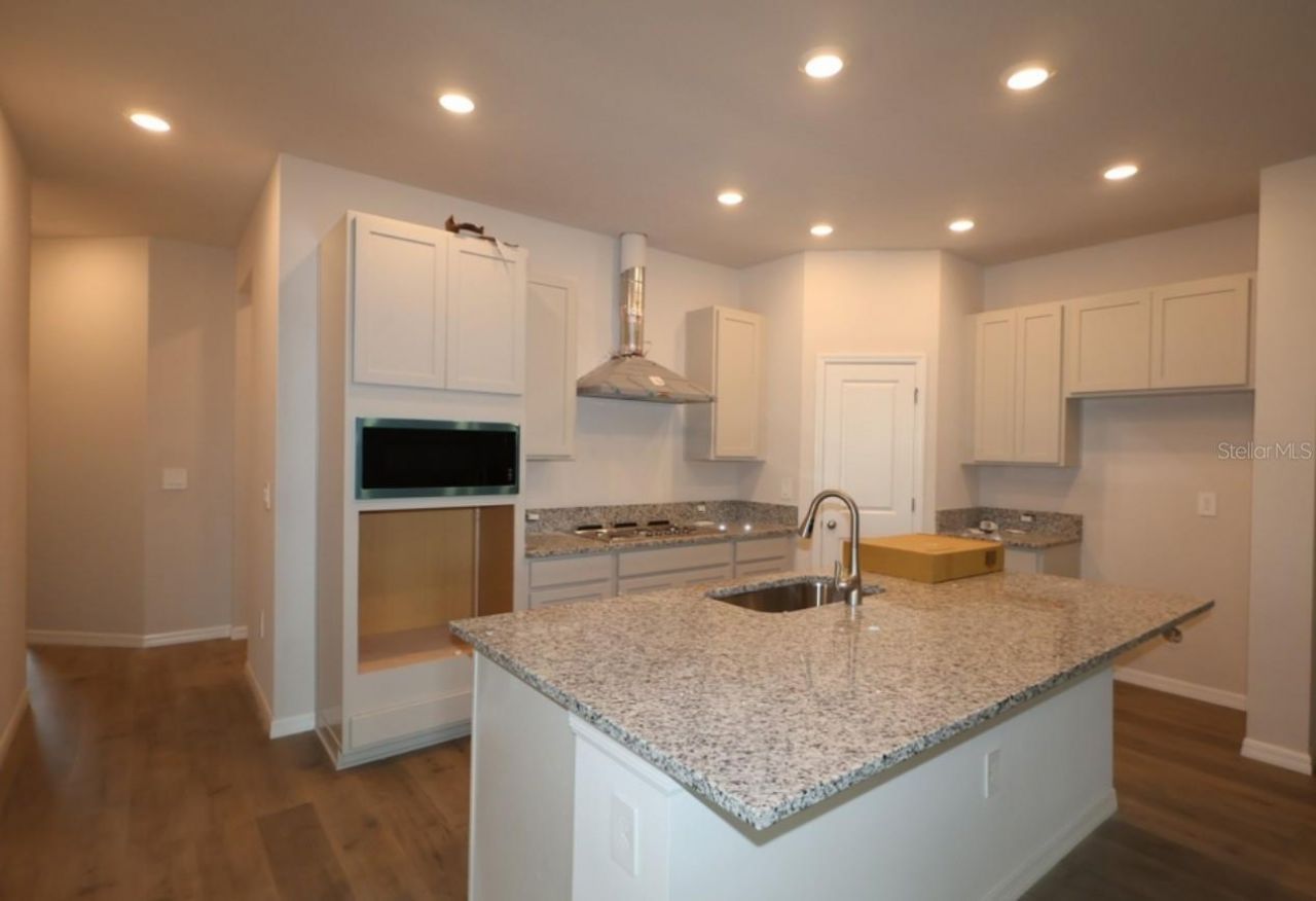 2841 Marrakesh Lane, Sarasota, FL 34234 Photo