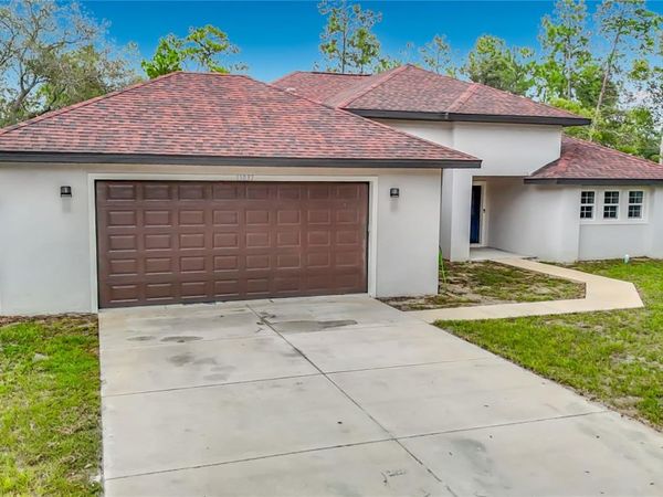 15032 HUMMINGBIRD ROAD , WEEKI WACHEE, FL 34614