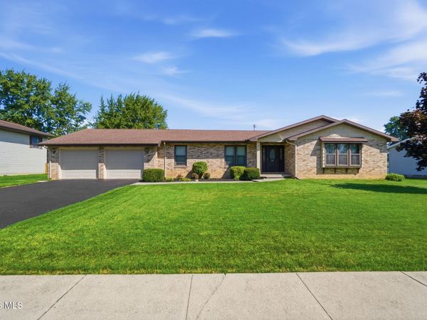 406 Coventry Drive , Findlay, OH 45840