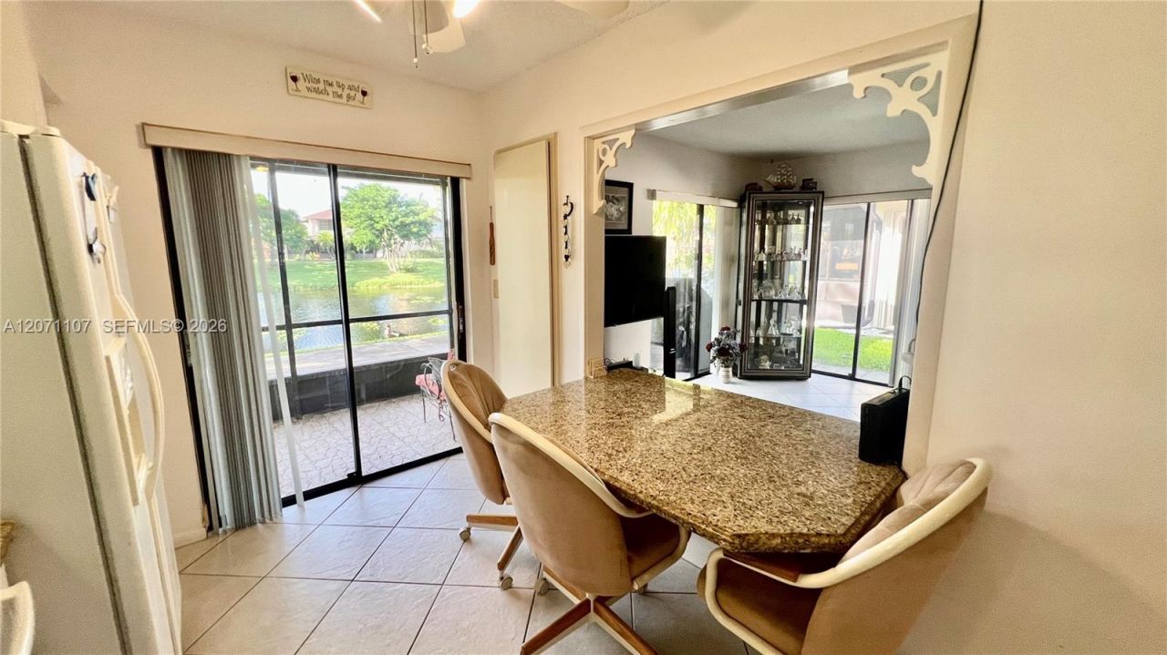 5437 Mendoza St , West Palm Beach, FL 33415 Photo
