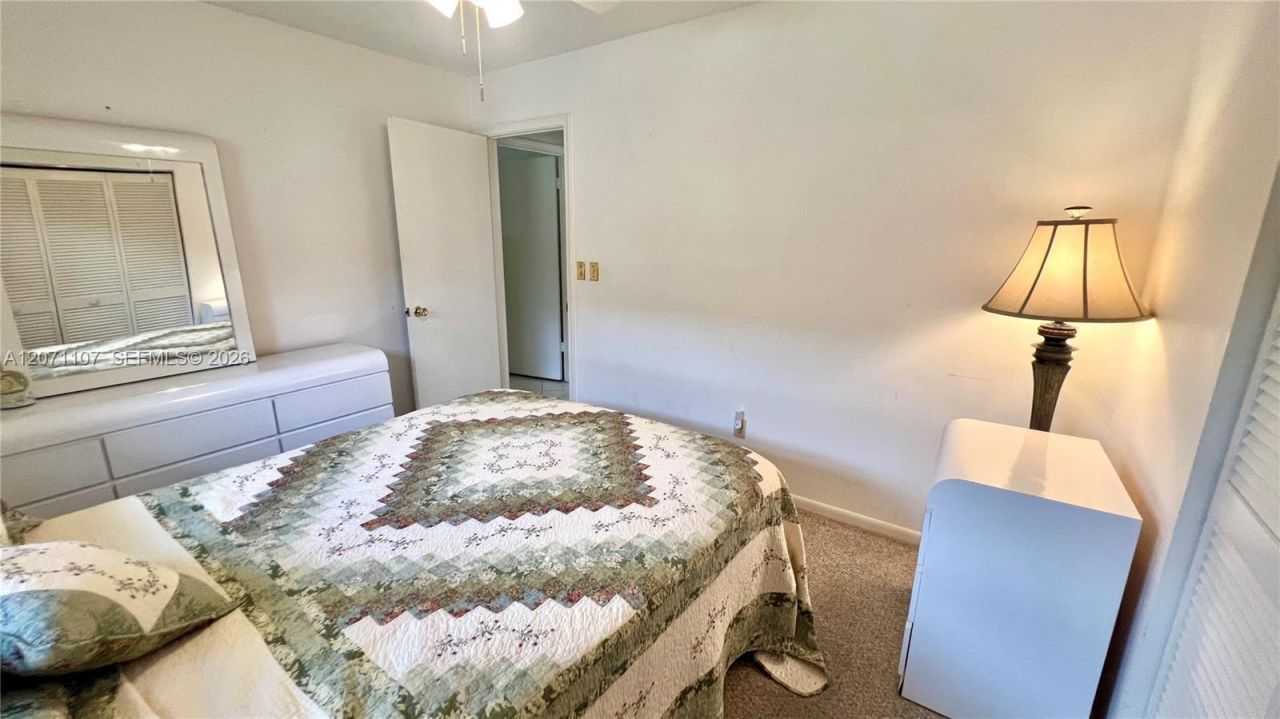 5437 Mendoza St , West Palm Beach, FL 33415 Photo