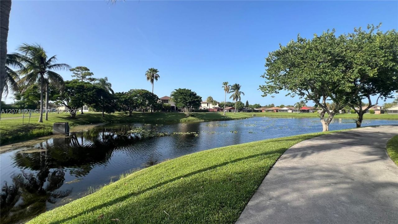 5437 Mendoza St , West Palm Beach, FL 33415 Photo