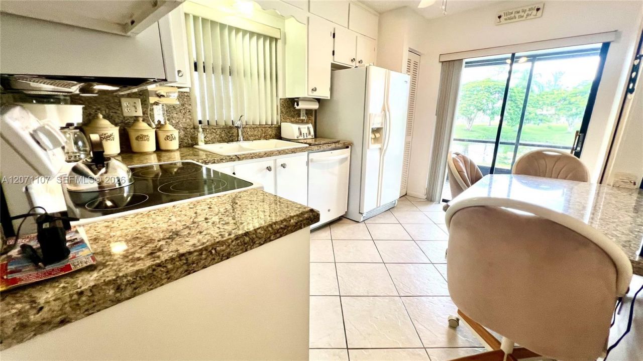 5437 Mendoza St , West Palm Beach, FL 33415 Photo