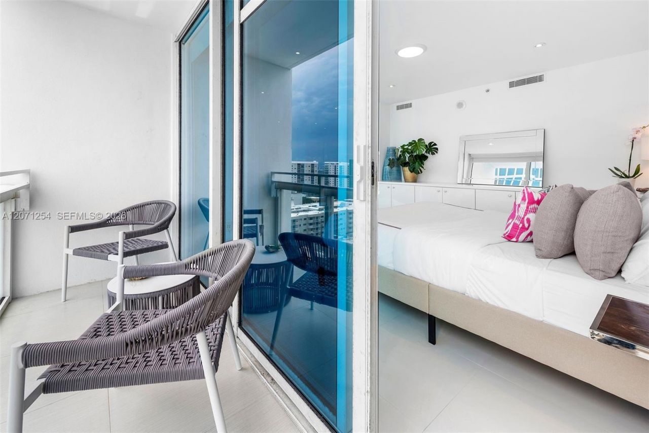 6801 Collins Ave , Unit 1206/1210, Miami Beach, FL 33141 Photo