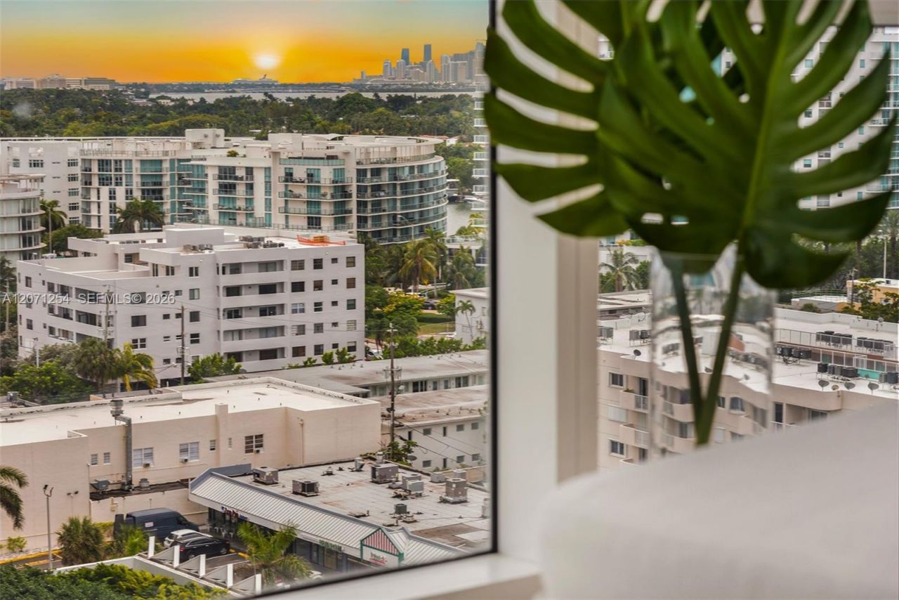 6801 Collins Ave , Unit 1206/1210, Miami Beach, FL 33141 Photo