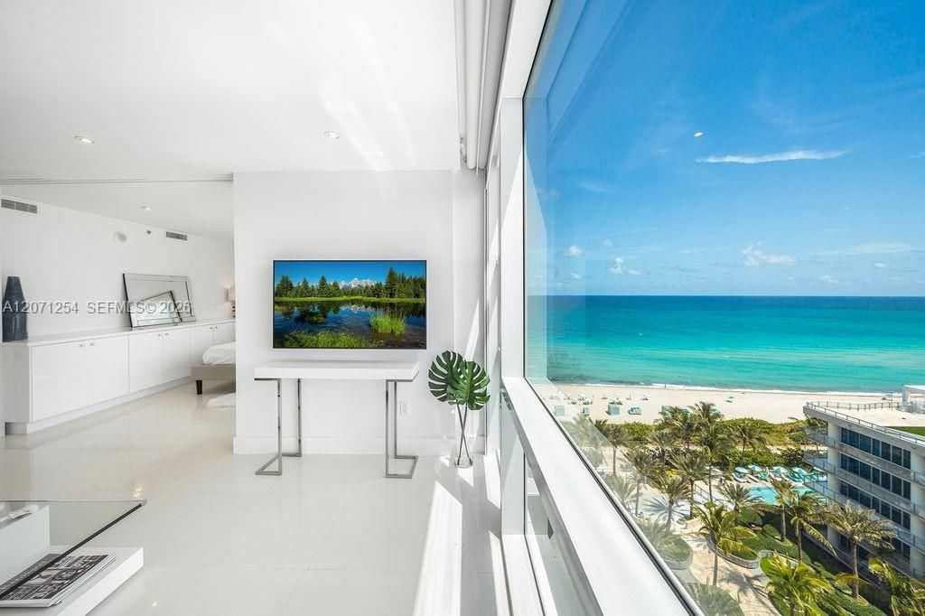 6801 Collins Ave , Unit 1206/1210, Miami Beach, FL 33141 Photo