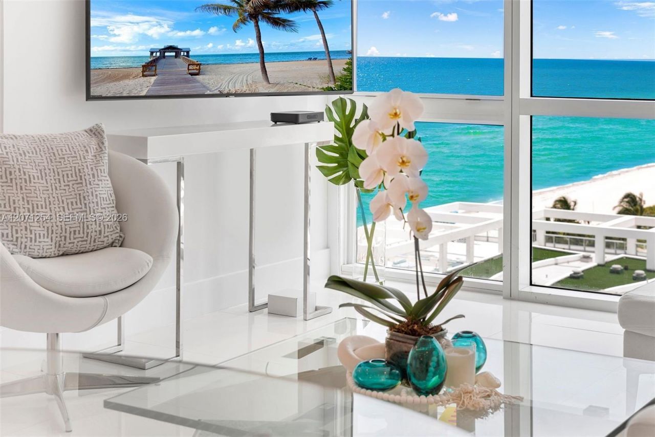 6801 Collins Ave , Unit 1206/1210, Miami Beach, FL 33141 Photo