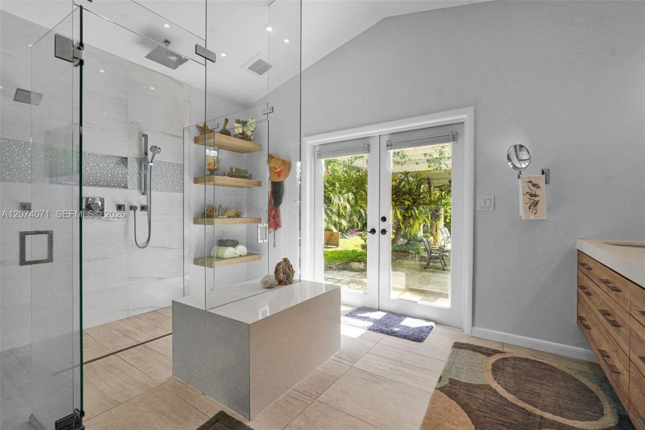 8220 SW 162nd St , Palmetto Bay, FL 33157 Photo