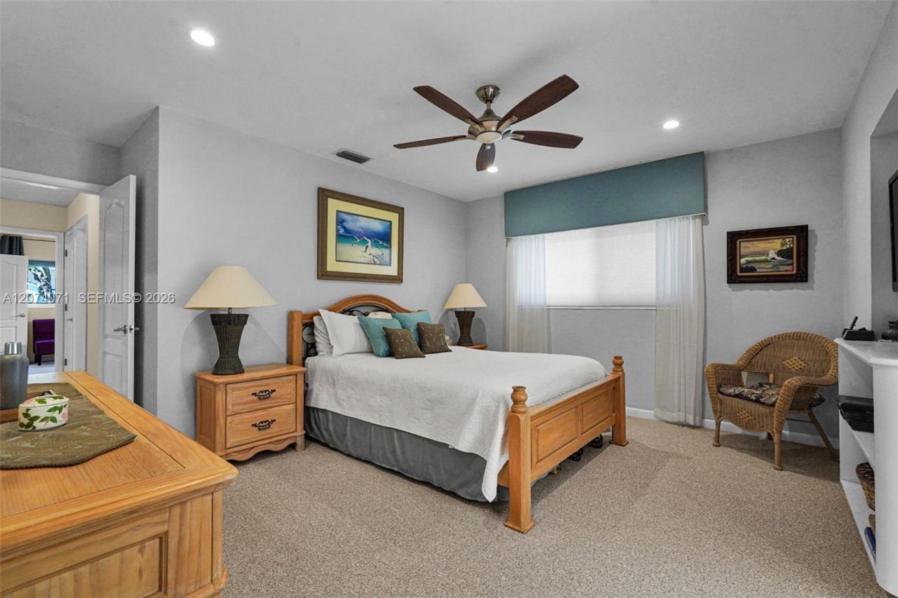 8220 SW 162nd St , Palmetto Bay, FL 33157 Photo