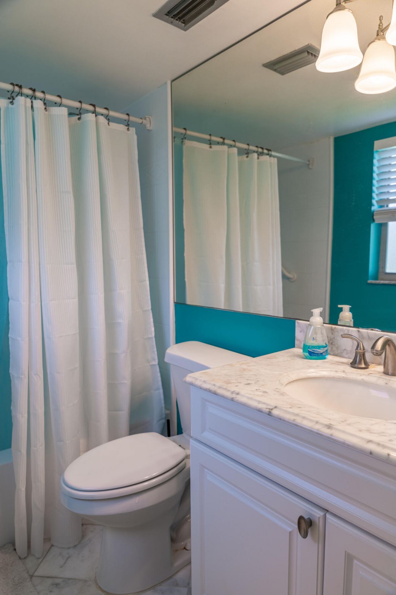 4 Abbey Lane, Unit 208, Delray Beach, FL 33446 Photo