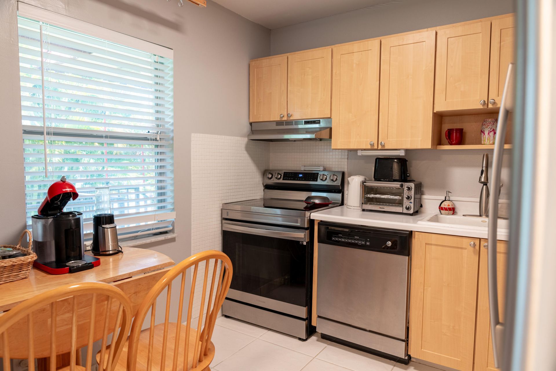 4 Abbey Lane, Unit 208, Delray Beach, FL 33446 Photo