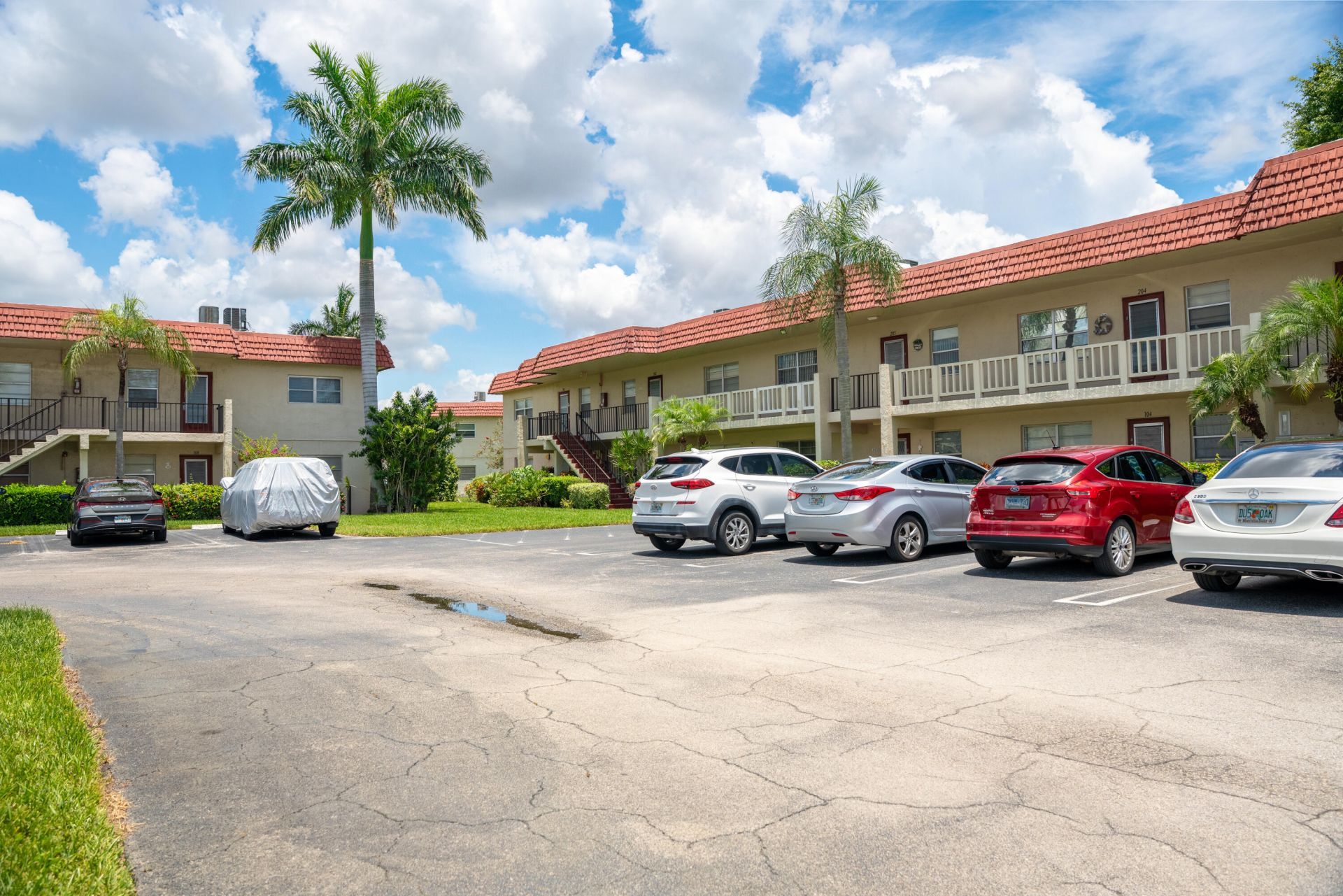 4 Abbey Lane, Unit 208, Delray Beach, FL 33446 Photo