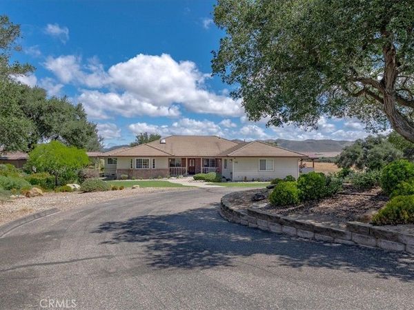 688 Willow Road, Nipomo, CA 93444