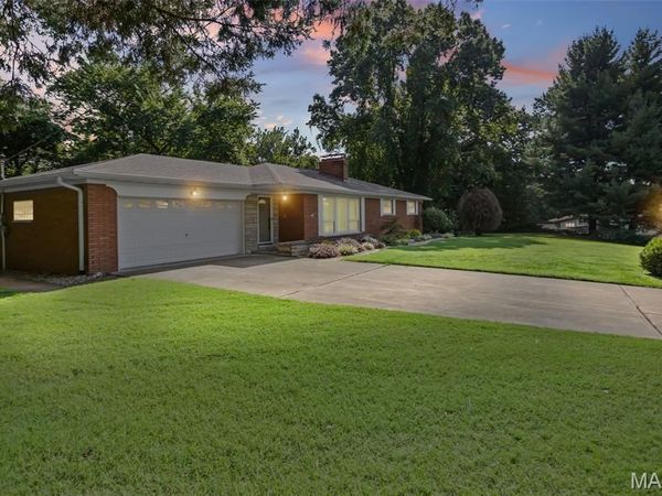 123 Rex Drive, Collinsville, IL 62034