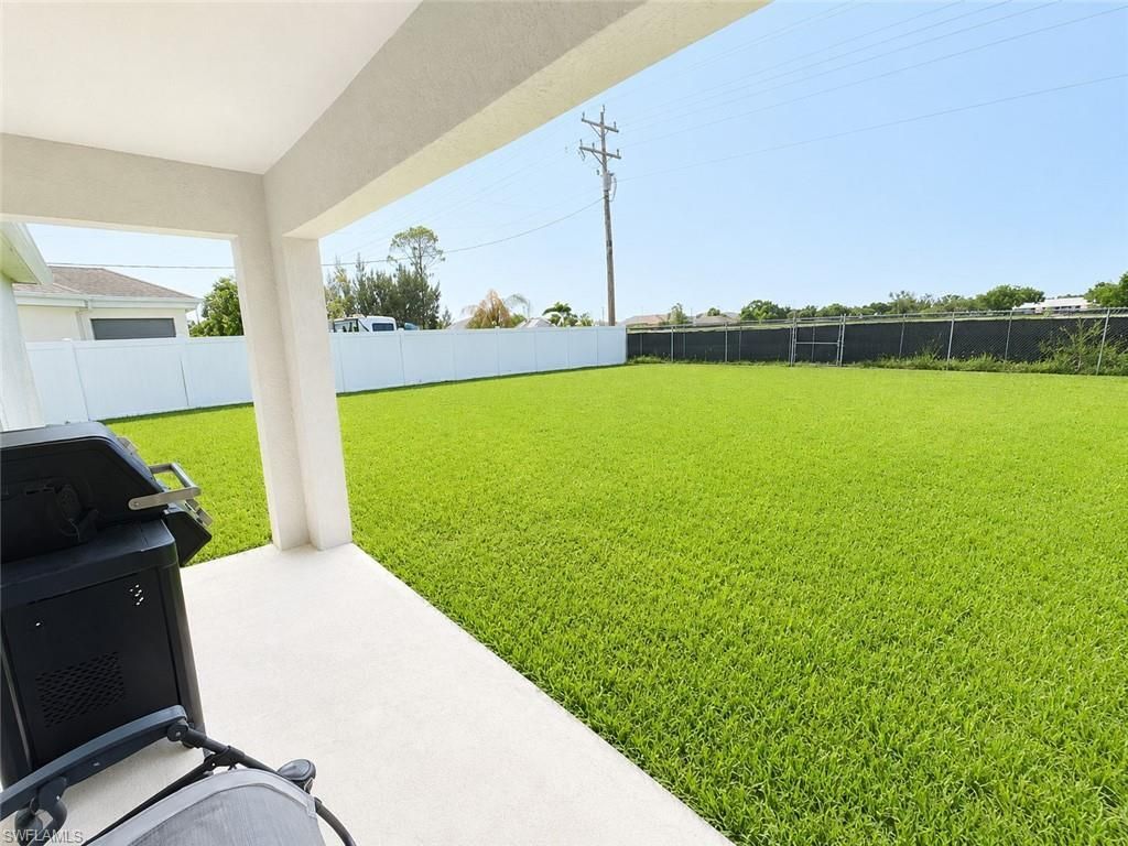 1812 SW 32nd St, Cape Coral, FL 33914 Photo