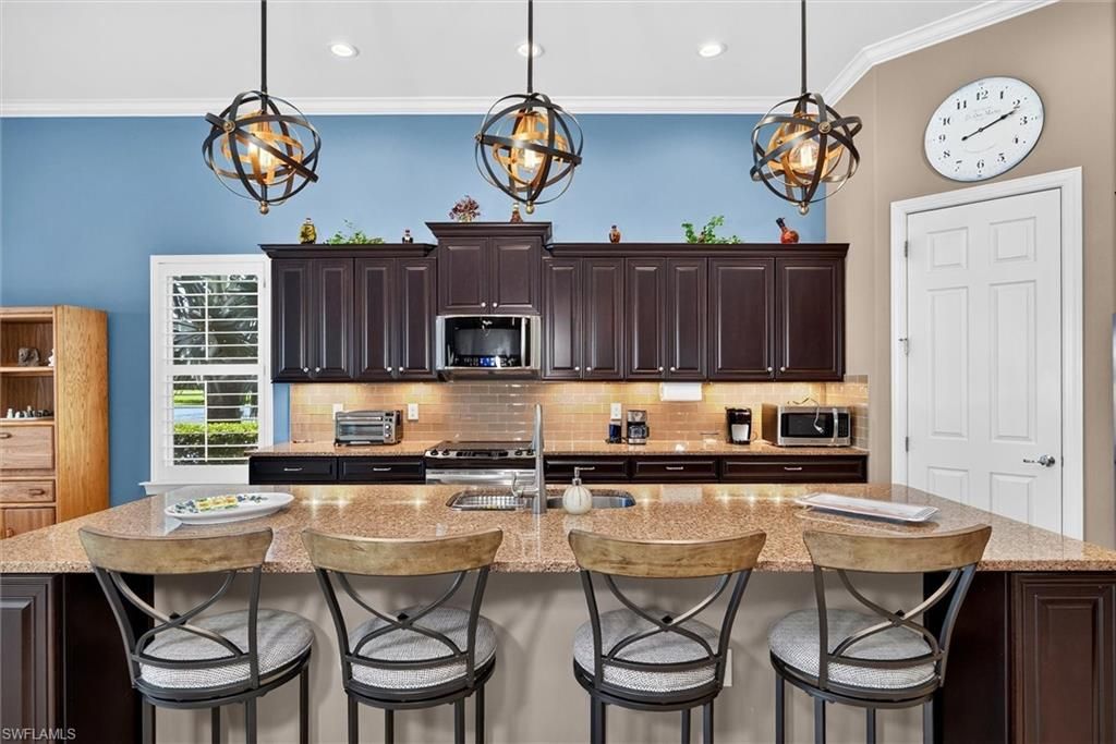 11205 Surrey Pl , Fort Myers, FL 33913 Photo