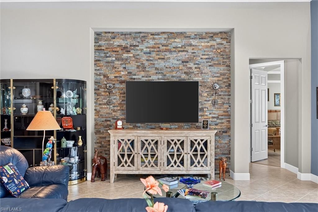 11205 Surrey Pl , Fort Myers, FL 33913 Photo