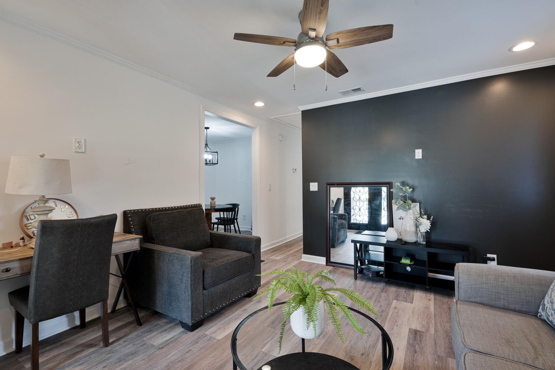 2101 Atlas Street Photo 4