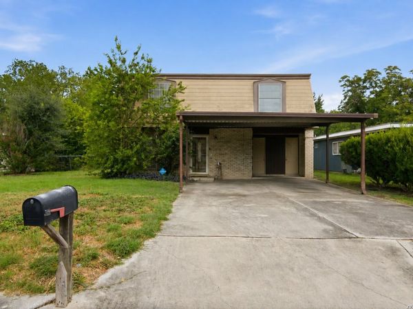 5022 FRANK BORMAN DR, Kirby, TX 78219