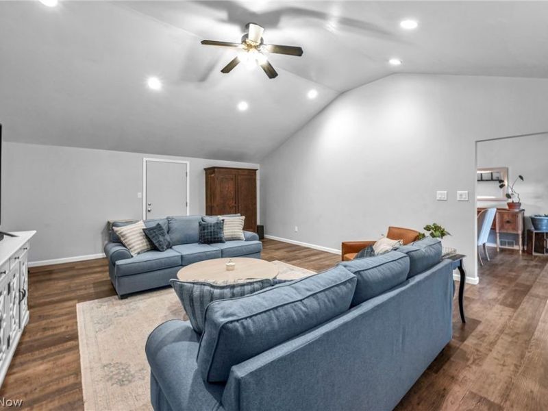 1988 Gates Avenue , Streetsboro, OH 44241 Photo 14