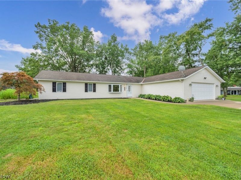 1988 Gates Avenue , Streetsboro, OH 44241 Photo 3