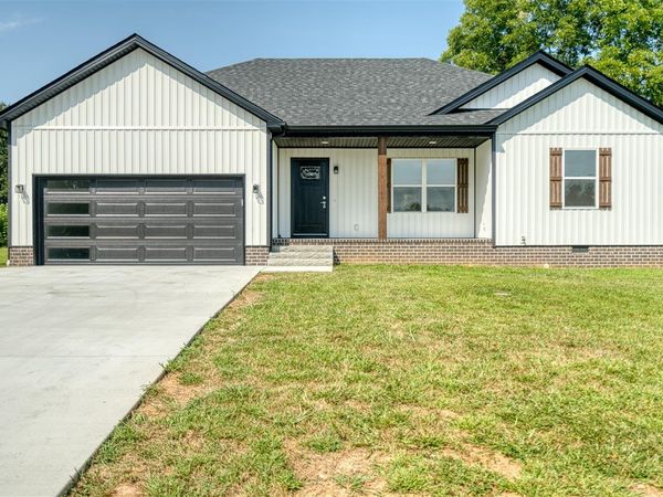 108 Skylar Drive , Auburn, KY 42206