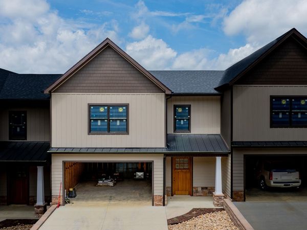 1036 Cummings Street, Unit 6, Abingdon, VA 24211