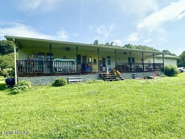 271 Lakin Drive, Clintwood, VA 24228 Main Photo
