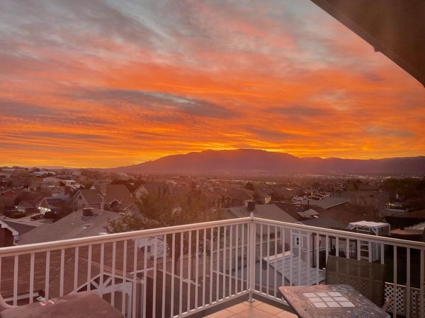 4917 Cutting Avenue NW, Albuquerque, NM 87114