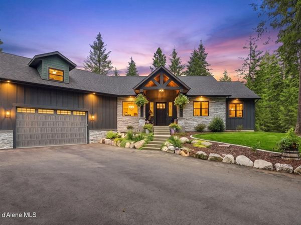 273 Songbird WAY , Spirit Lake, ID 83869