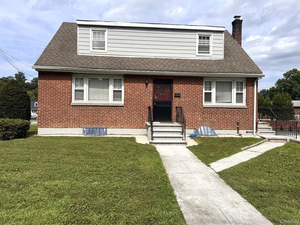 55 Canfield Avenue , Yonkers, NY 10710