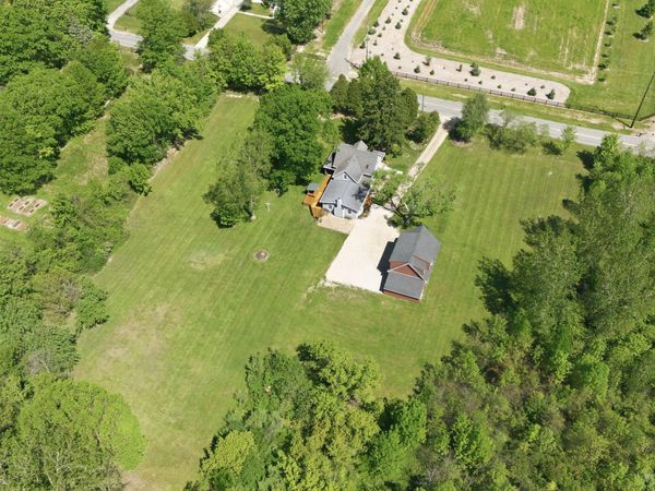 7780 W East Road, Lakeside, MI 49116