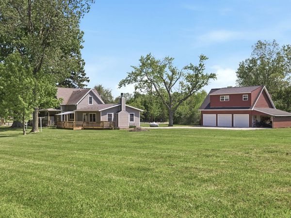 7780 W East Road, Lakeside, MI 49116