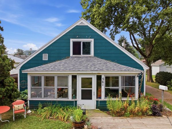 561 E Belleview Street , Winona, MN 55987