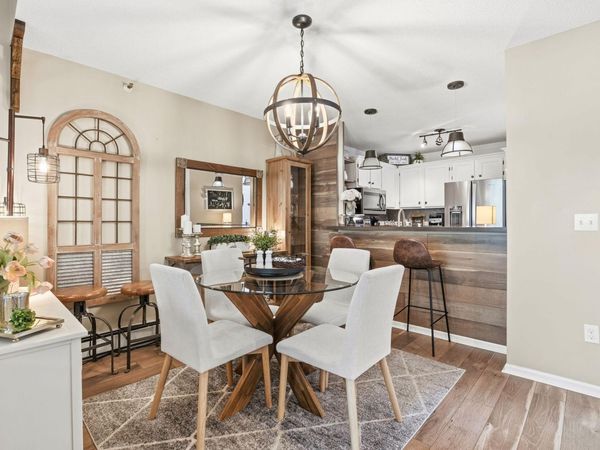 7605 Edinborough Way, Unit 6318, Edina, MN 55435