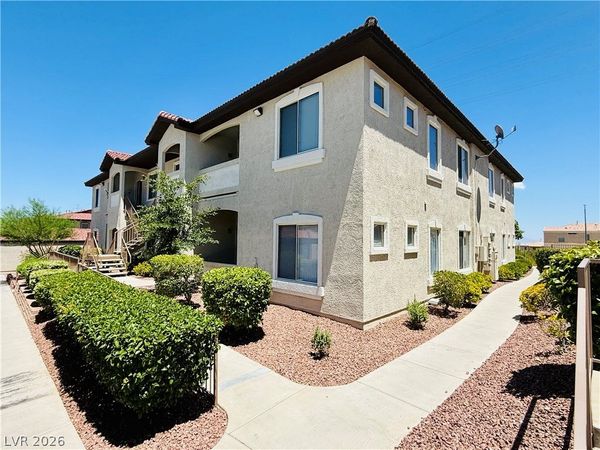 3504 Desert Cliff Street , Unit 202, Las Vegas, NV 89129