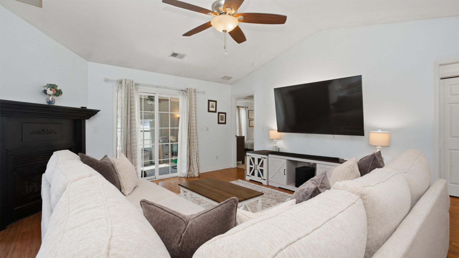 1017 Macala Dr. Photo 10