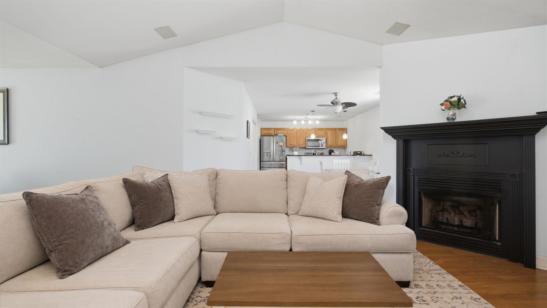 1017 Macala Dr. Photo 8