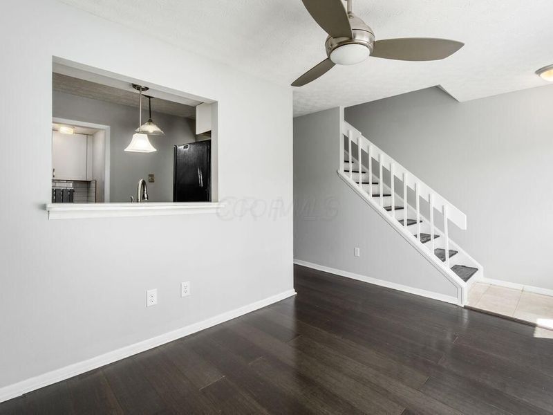 5417 E Valley Lane E, Columbus, OH 43231 Photo 11