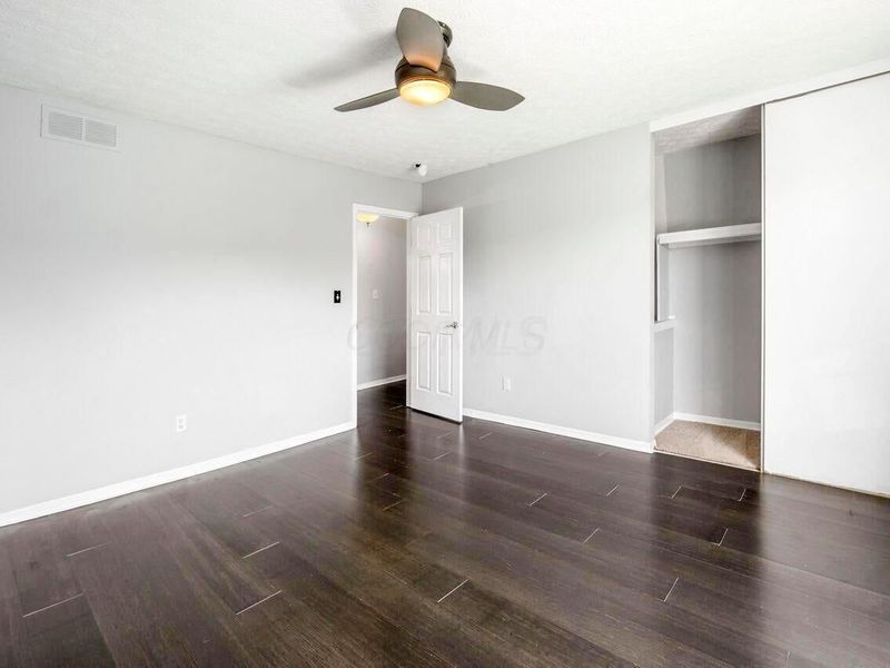 5417 E Valley Lane E, Columbus, OH 43231 Photo 21