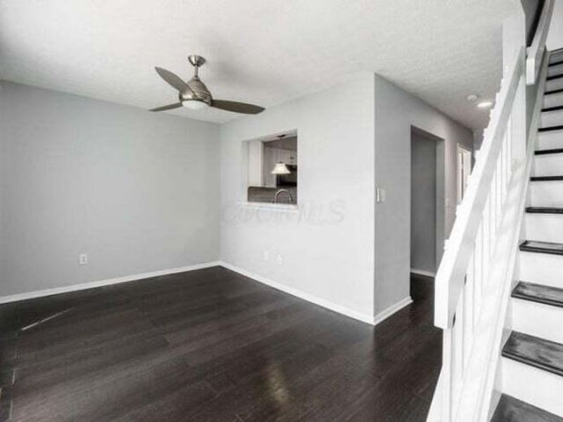 5417 E Valley Lane E, Columbus, OH 43231 Photo 5