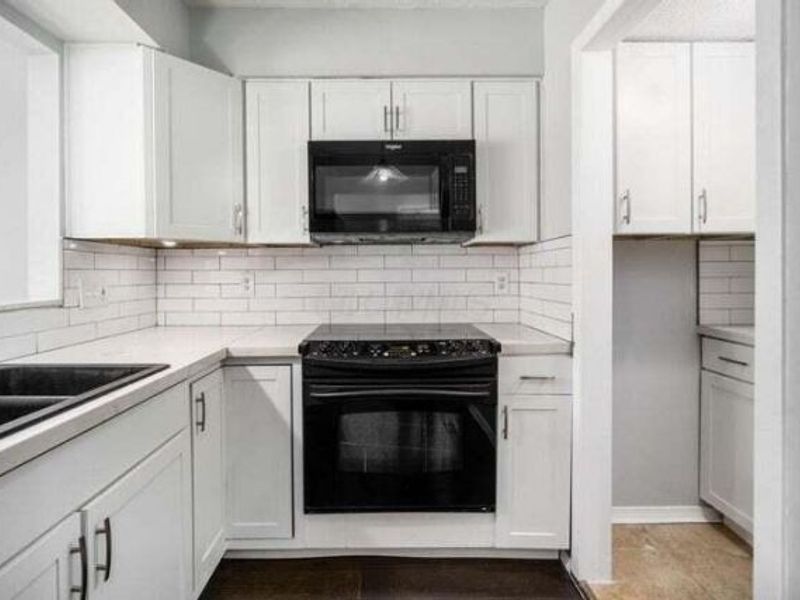 5417 E Valley Lane E, Columbus, OH 43231 Photo 7