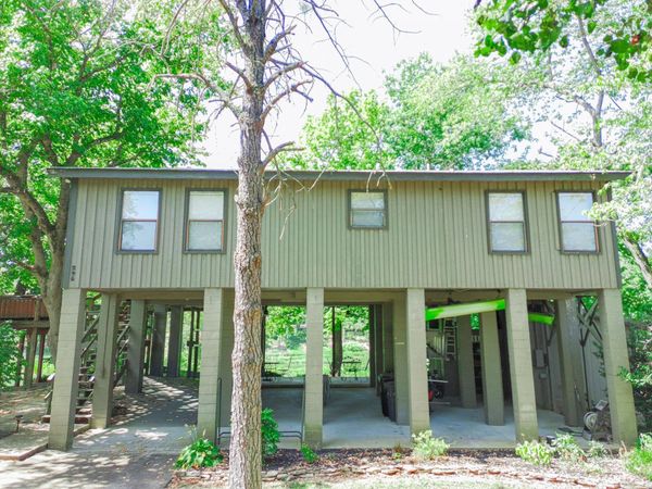 295 Loberg , Hardy, AR 72542